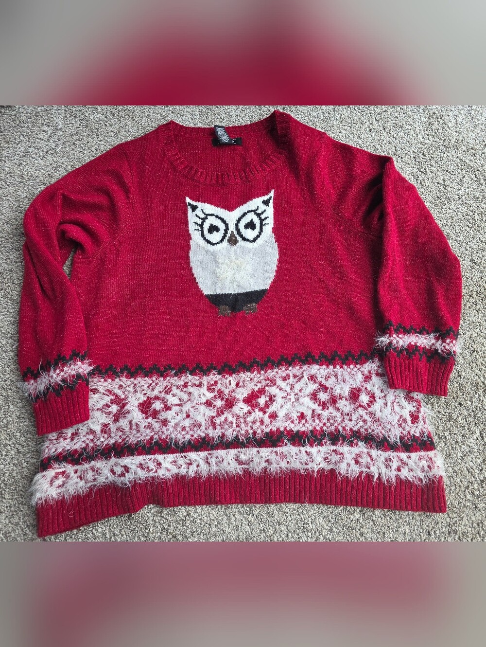Women’s Red Owl Crewneck Sweater - Festive Knit Pullover